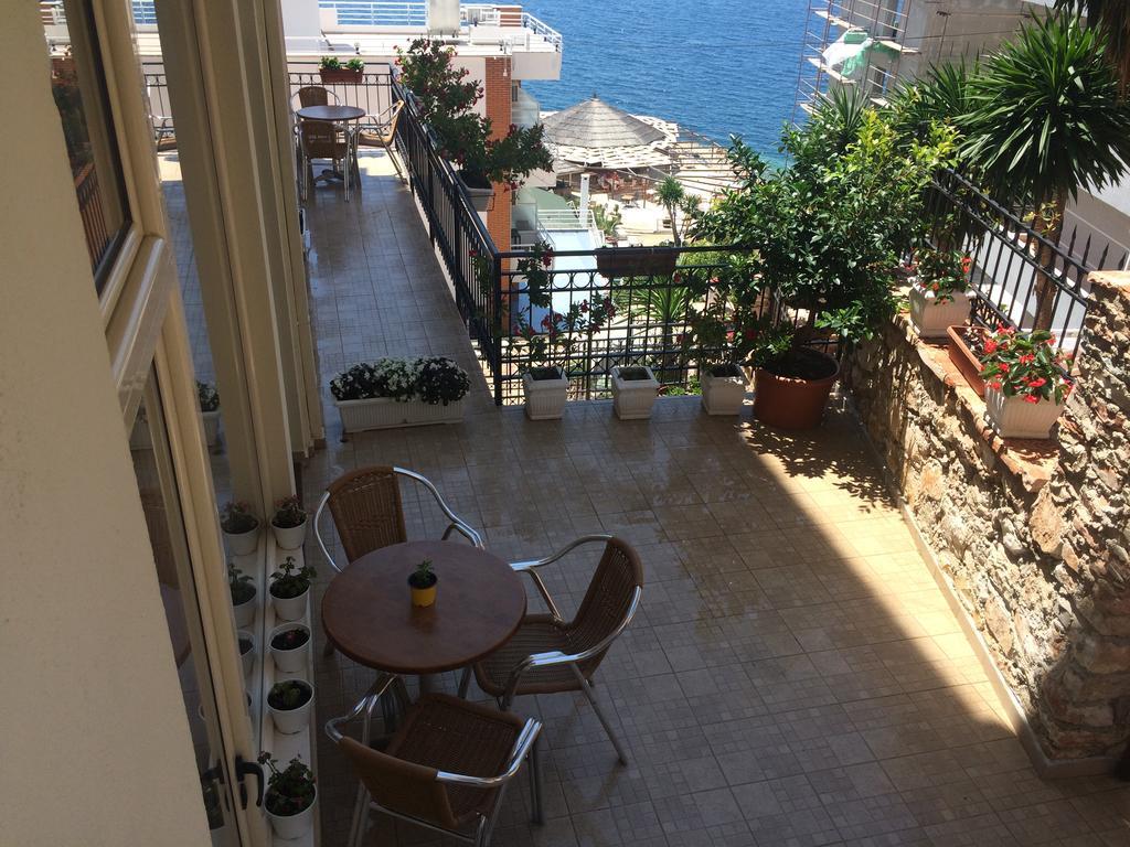 Berti Apartments Saranda Zewnętrze zdjęcie